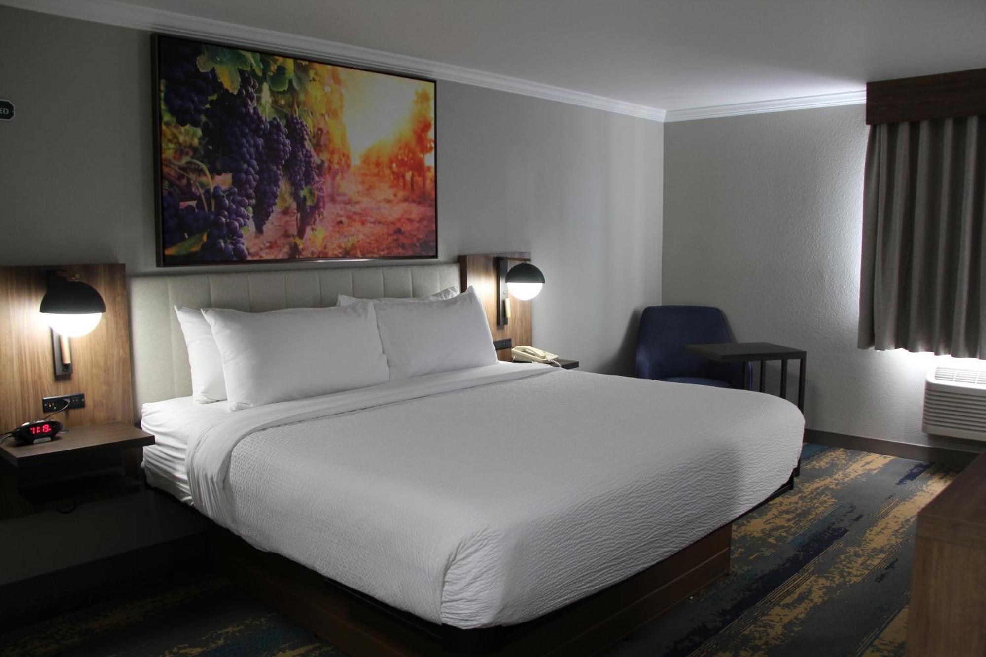La Quinta Inn & Suites By Wyndham Yakima Downtown מראה חיצוני תמונה