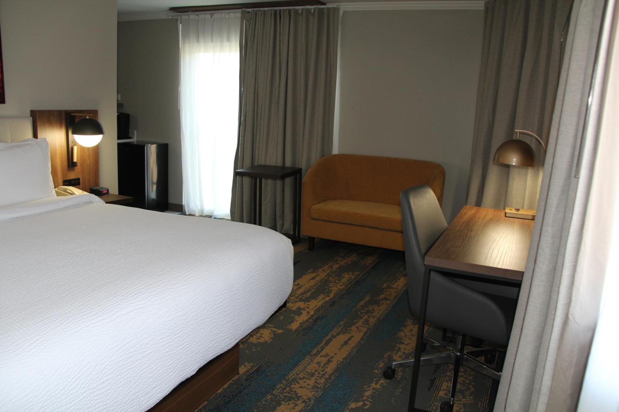 La Quinta Inn & Suites By Wyndham Yakima Downtown מראה חיצוני תמונה