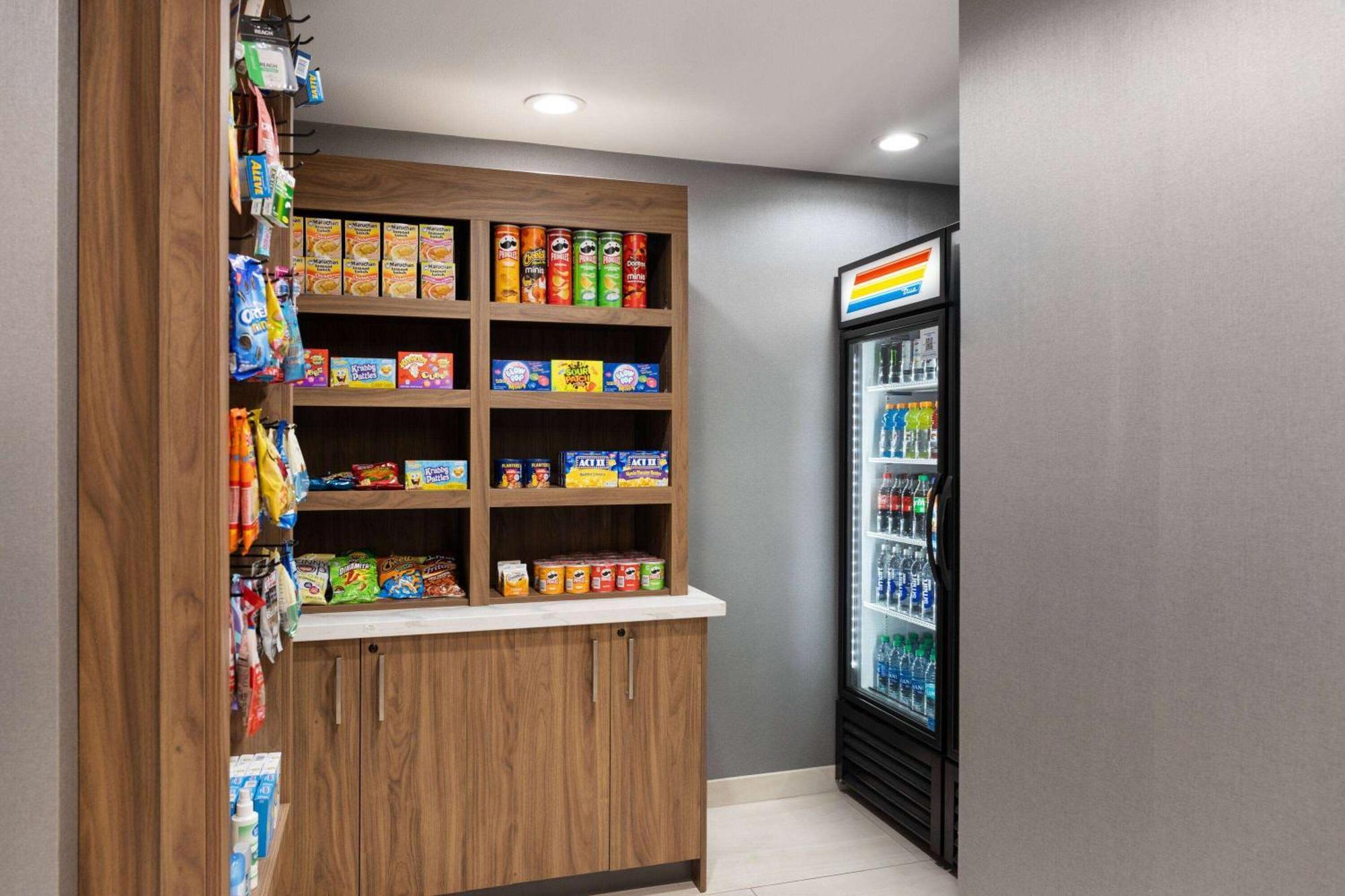 La Quinta Inn & Suites By Wyndham Yakima Downtown מראה חיצוני תמונה