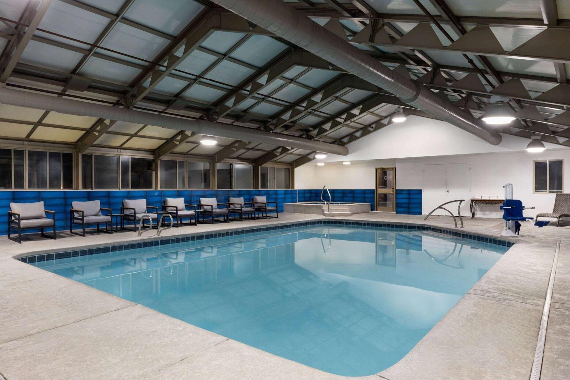 La Quinta Inn & Suites By Wyndham Yakima Downtown מראה חיצוני תמונה