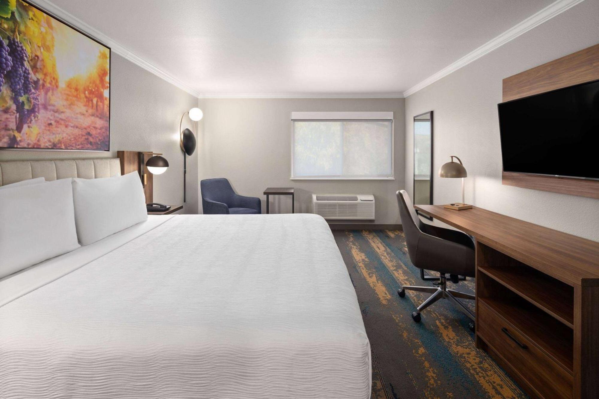 La Quinta Inn & Suites By Wyndham Yakima Downtown מראה חיצוני תמונה
